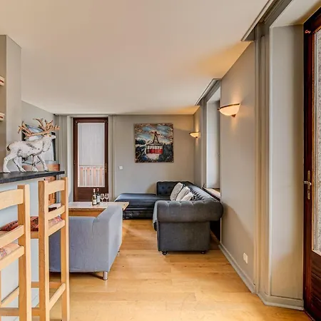 Apartment President - Alpes Travel - Central Chamonix - Sleeps 12