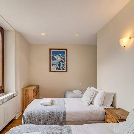 President - Alpes Travel - - Sleeps 12 아파트 *
